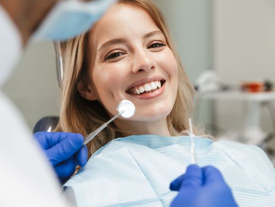 Soin dentaire détartrage - Dr Armand Berli